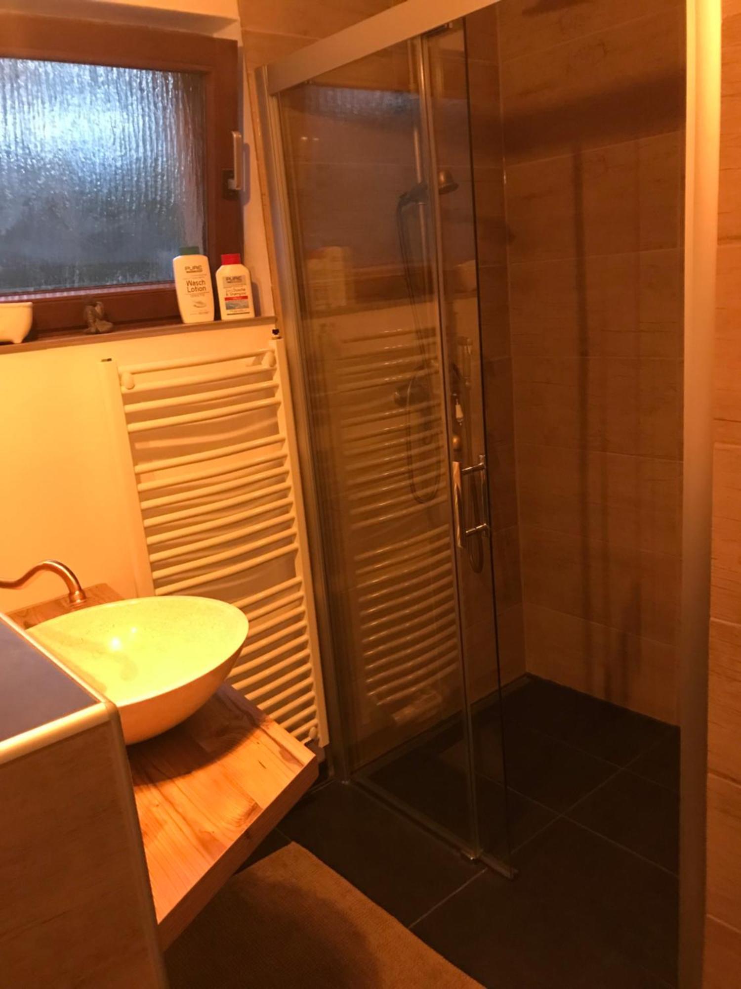 Willkommen Im Casa Felice, Der Wohlfuehl Oase Mit Balkon, 4 Betten Und Homeoffice Platz Aidlingen Exterior photo